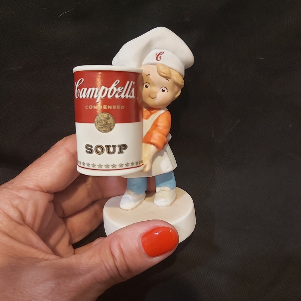 Figure of Campbell's soup